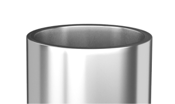 Seamless stainless steel tubes by Sun Mark Stainless for high-performance industrial and commercial applications.